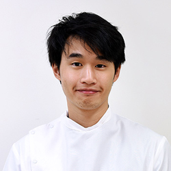 dr-peter-fuller-prosthetist-proprietor-250 dr johnathon ng dentist